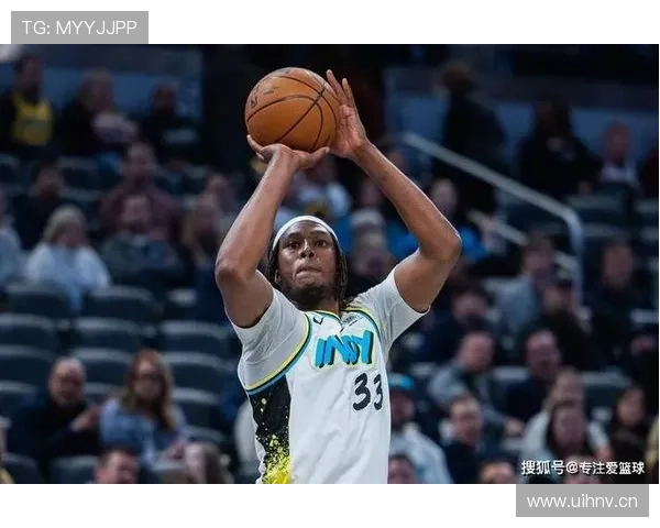 勇士双向签约火箭旧将内威中锋